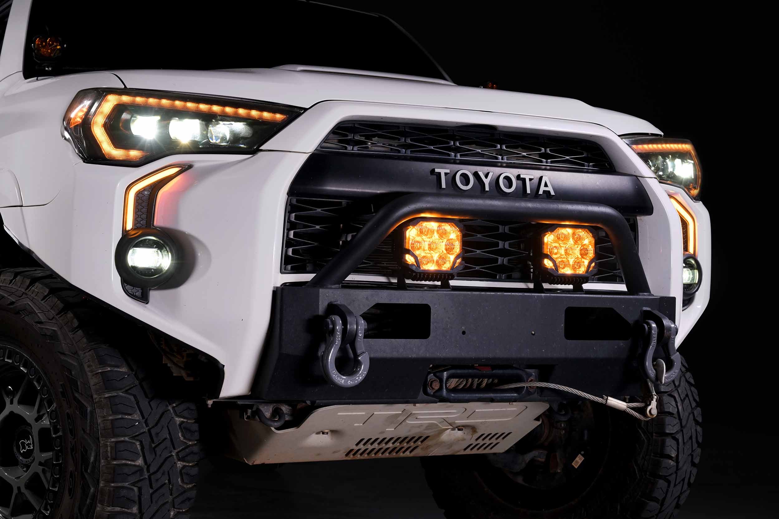XB Evo+ Fog Lights: Type T (White + Yellow / Set) - product image 13