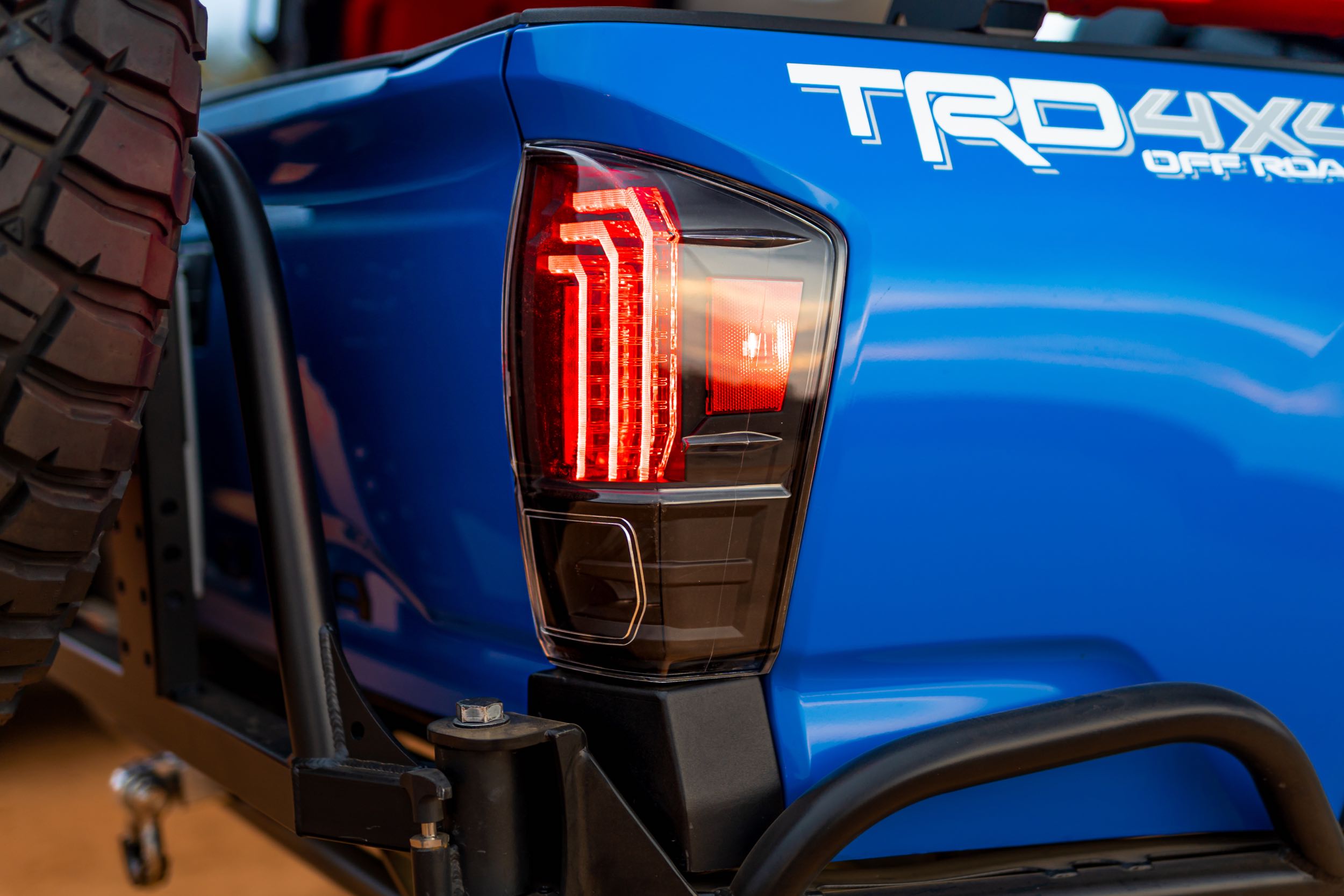 16-23 Tacoma Evo Heads and Clear Tails - product image 3
