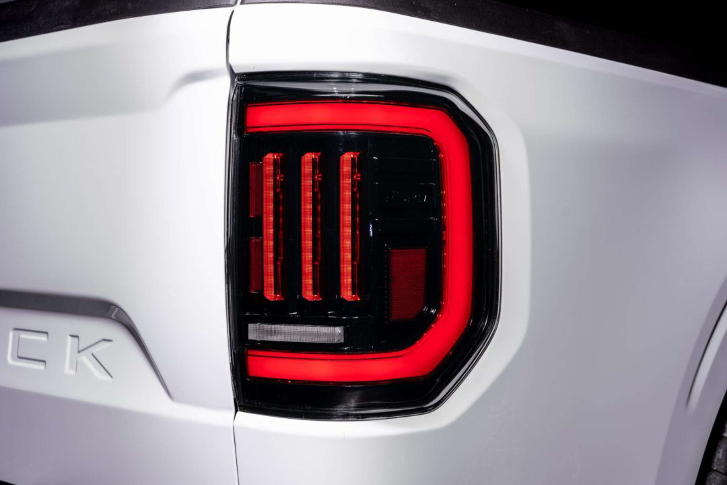 2022-2024 Ford Maverick LED Tail Lights Red (pair) - product image 2