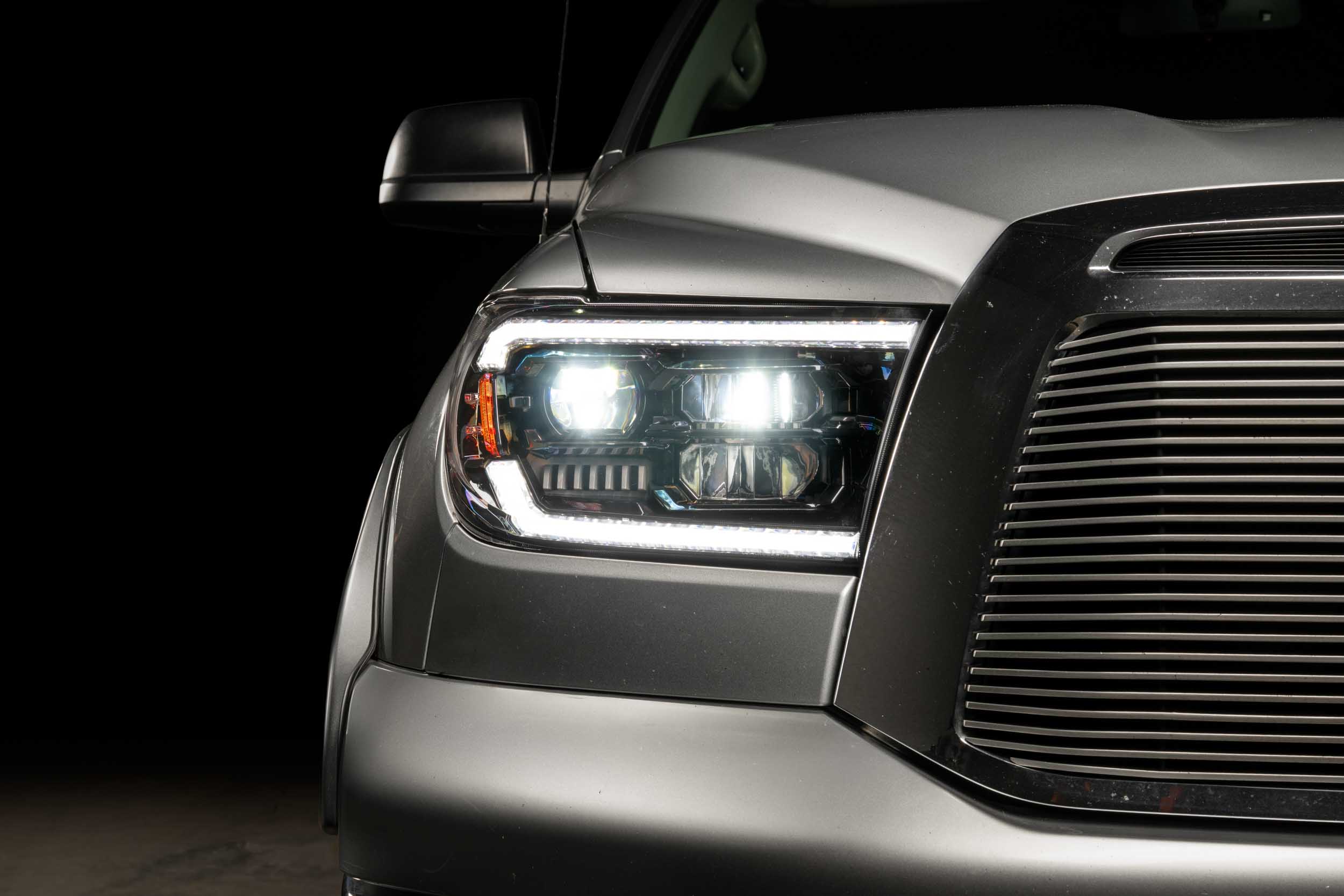 XB Evo Hybrid Headlights: 07-13 Tundra / 08-17 Sequoia (Set) - product image 2