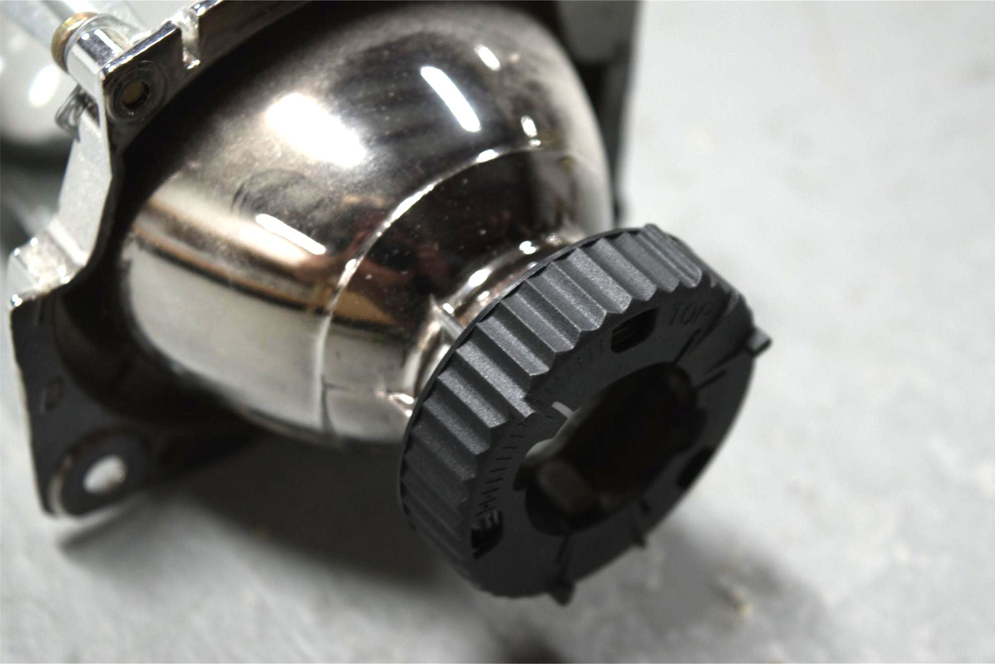 Bulb Retainer Ring: Hella (D1S) - product image 6