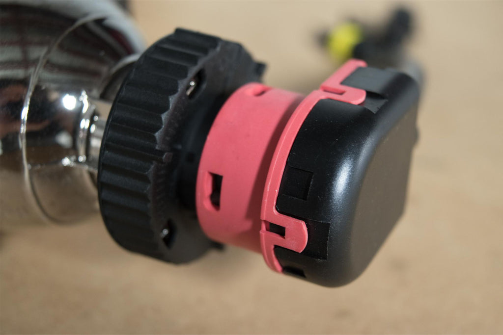 Bulb Retainer Ring: Hella (D1S) - product image 8