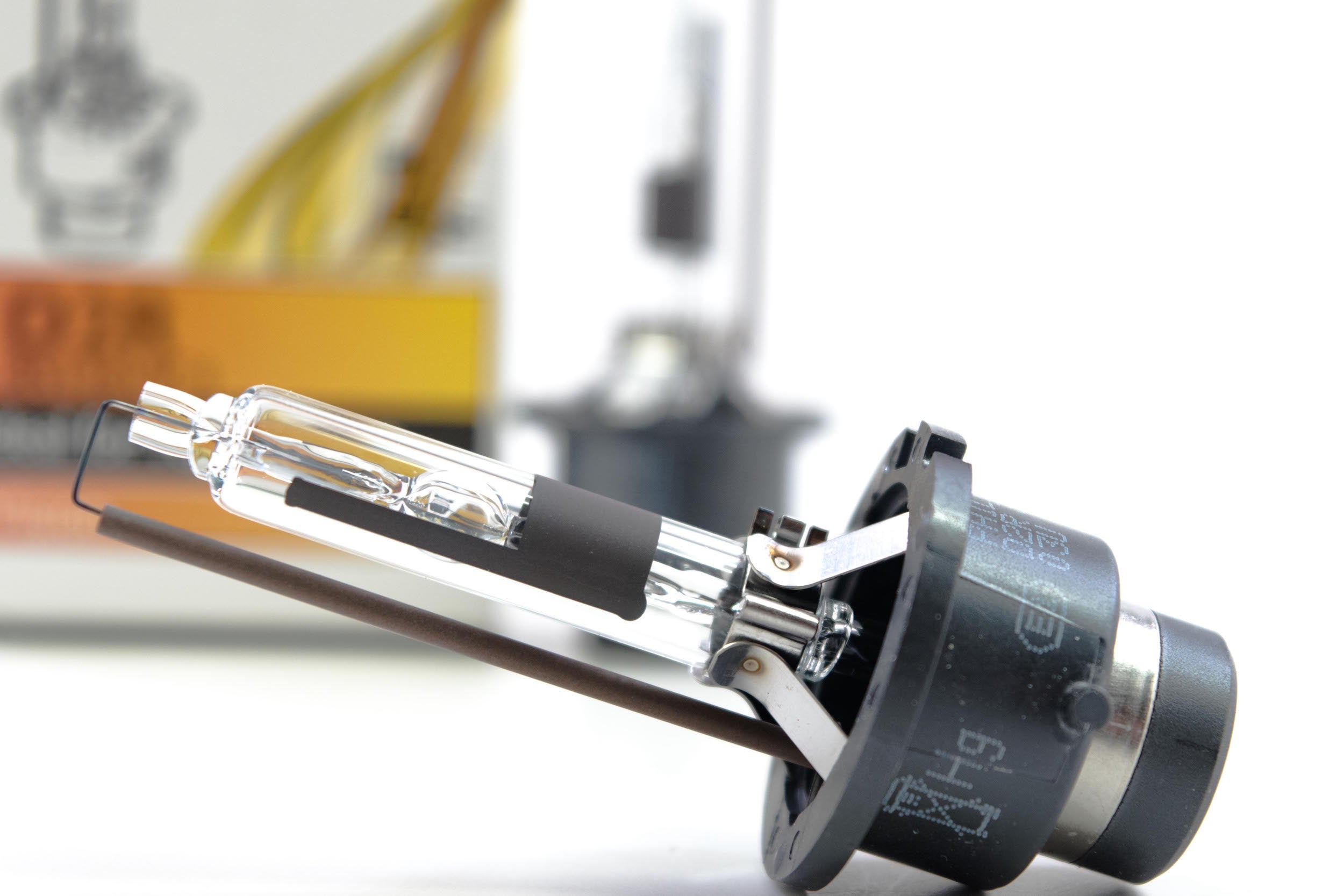 D2R: Philips 85126 (4300K) - product image 2