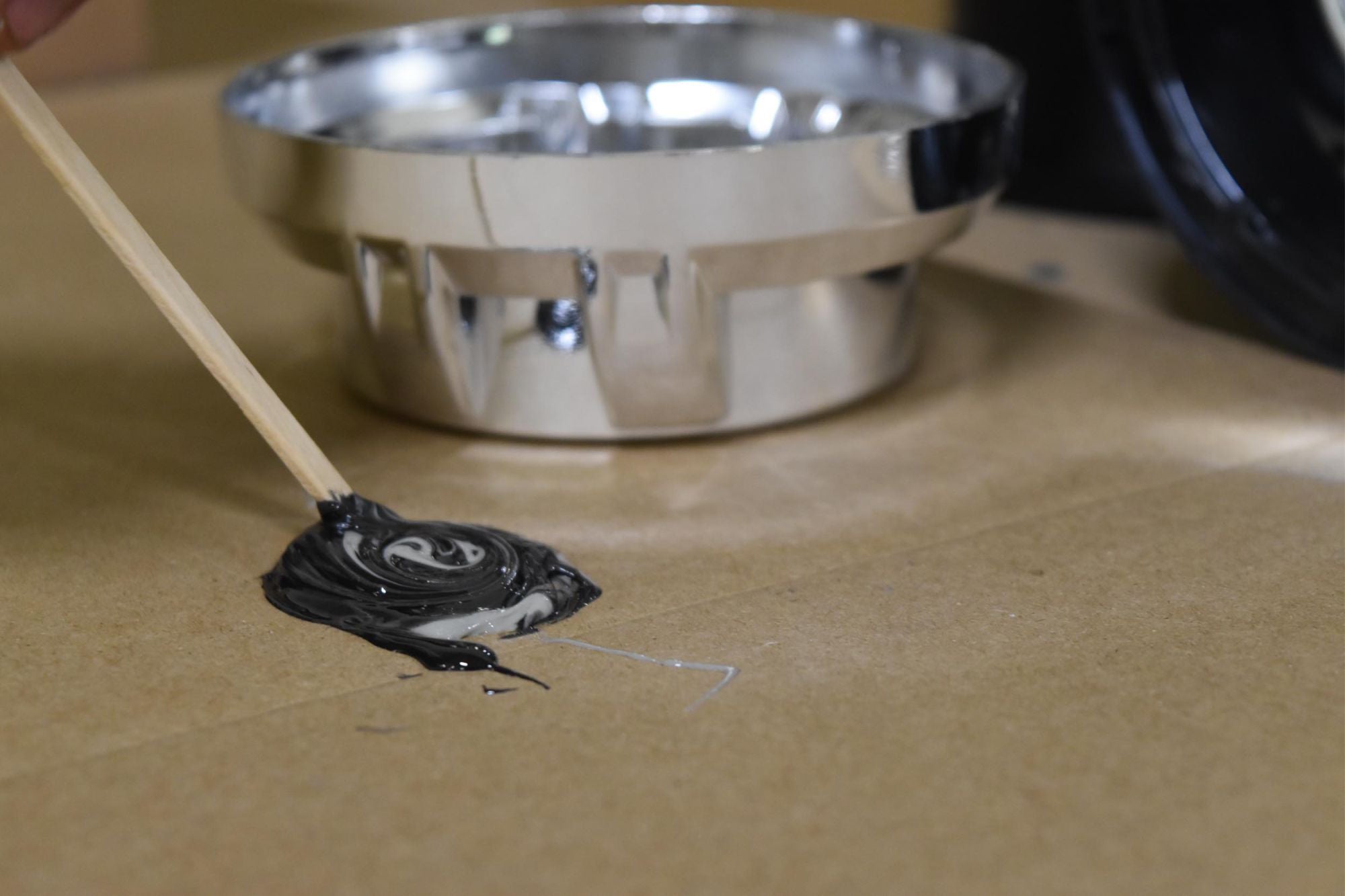 JBWeld Epoxy: Kwik Weld - product image 6