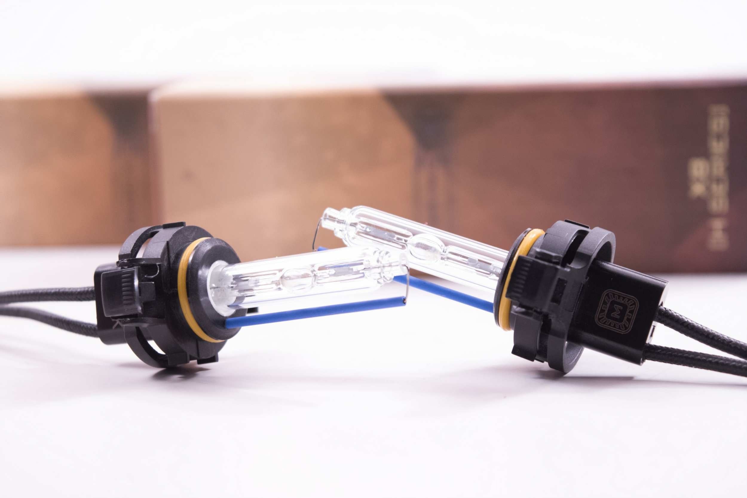5202/2504: XB 4000K HID Bulbs (Pair) - product image 2