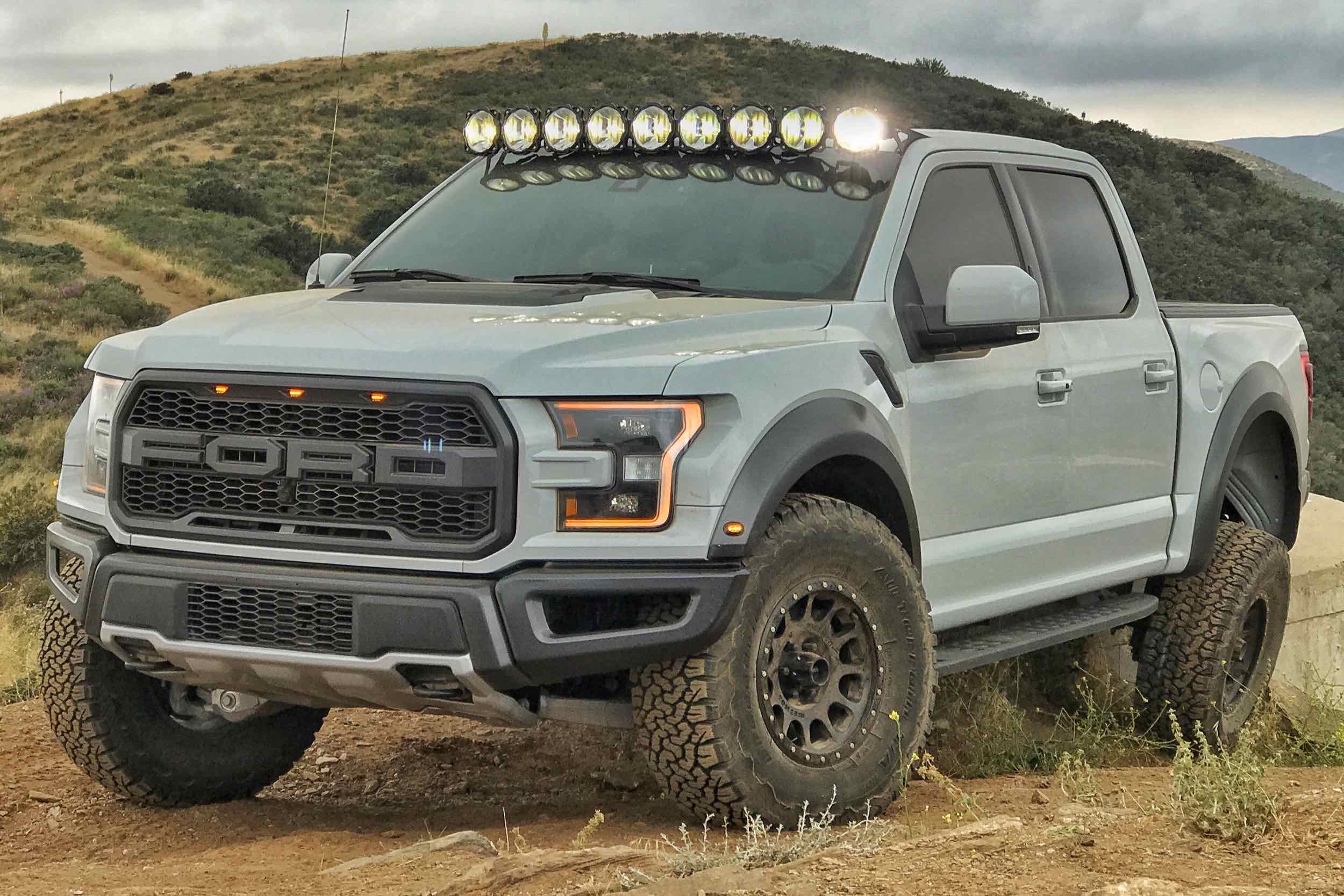 Gravity LED Pro6 Light Bar: 3 Pods (20in / Spot + Flood Beam) - product image 12