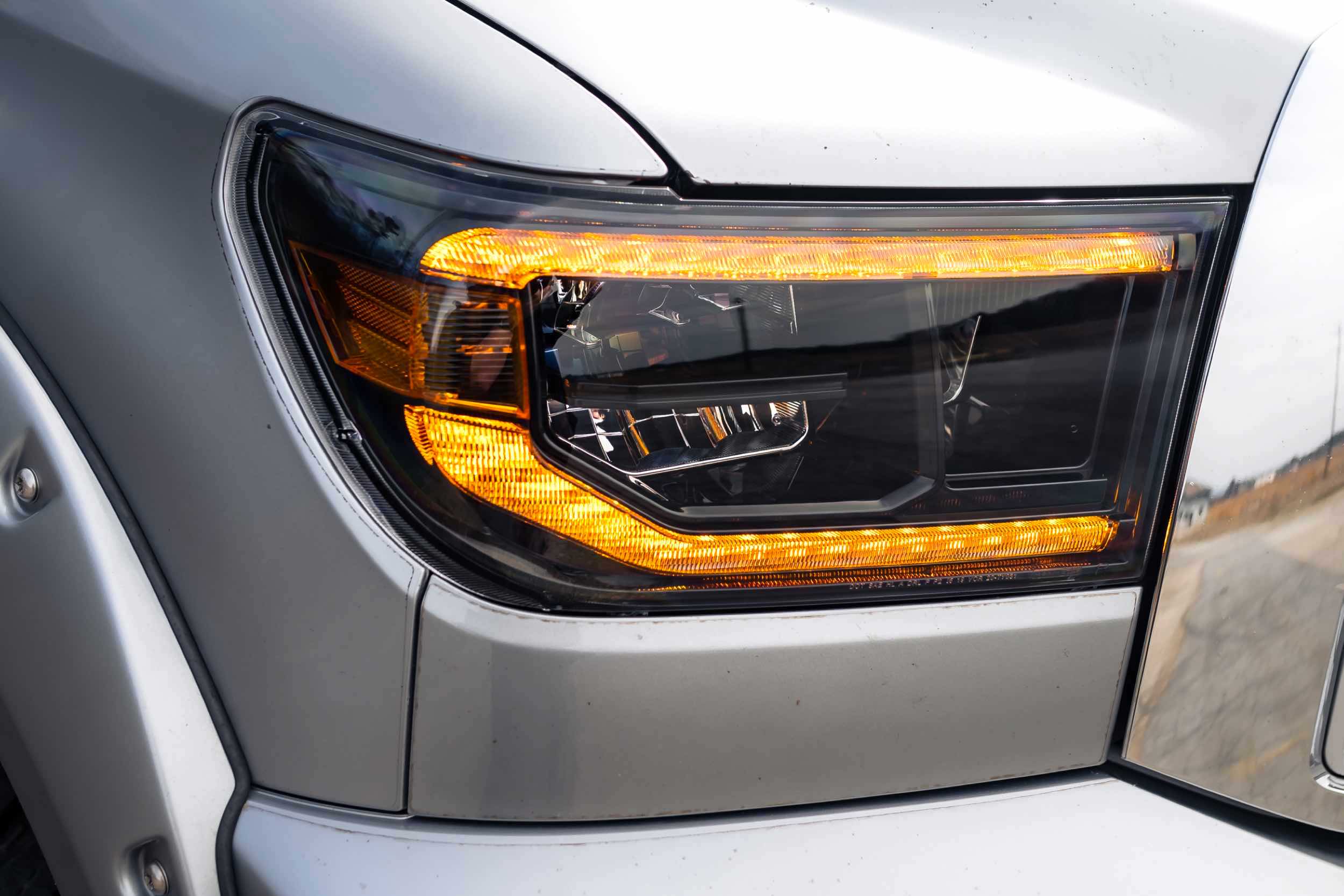 XB LED Headlights: Toyota Tundra (07-13 / Amber DRL / Set) - product image 9