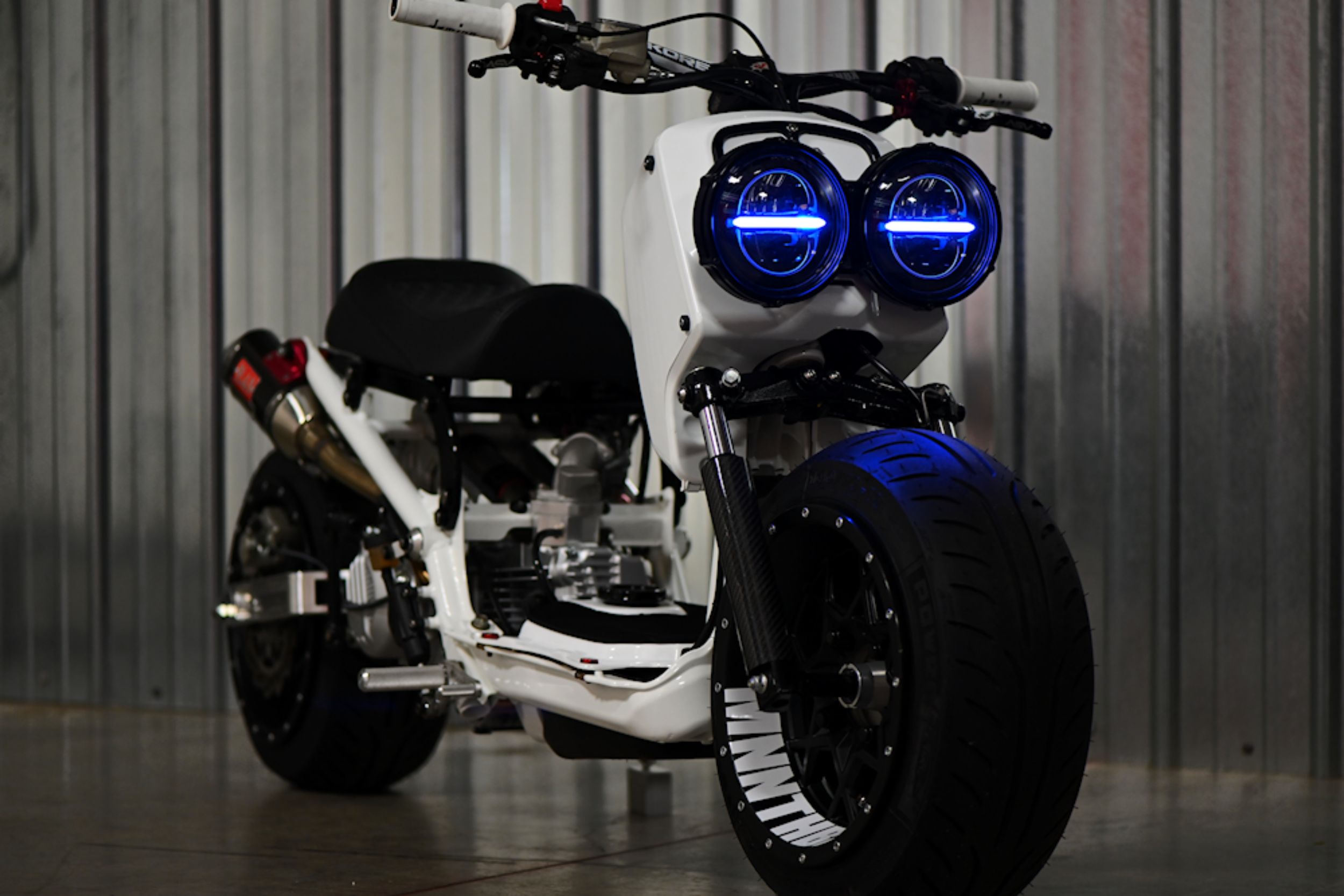 XKChrome RGB LED 5.75in Headlight Kit: Chrome w/ Controller - product image 12