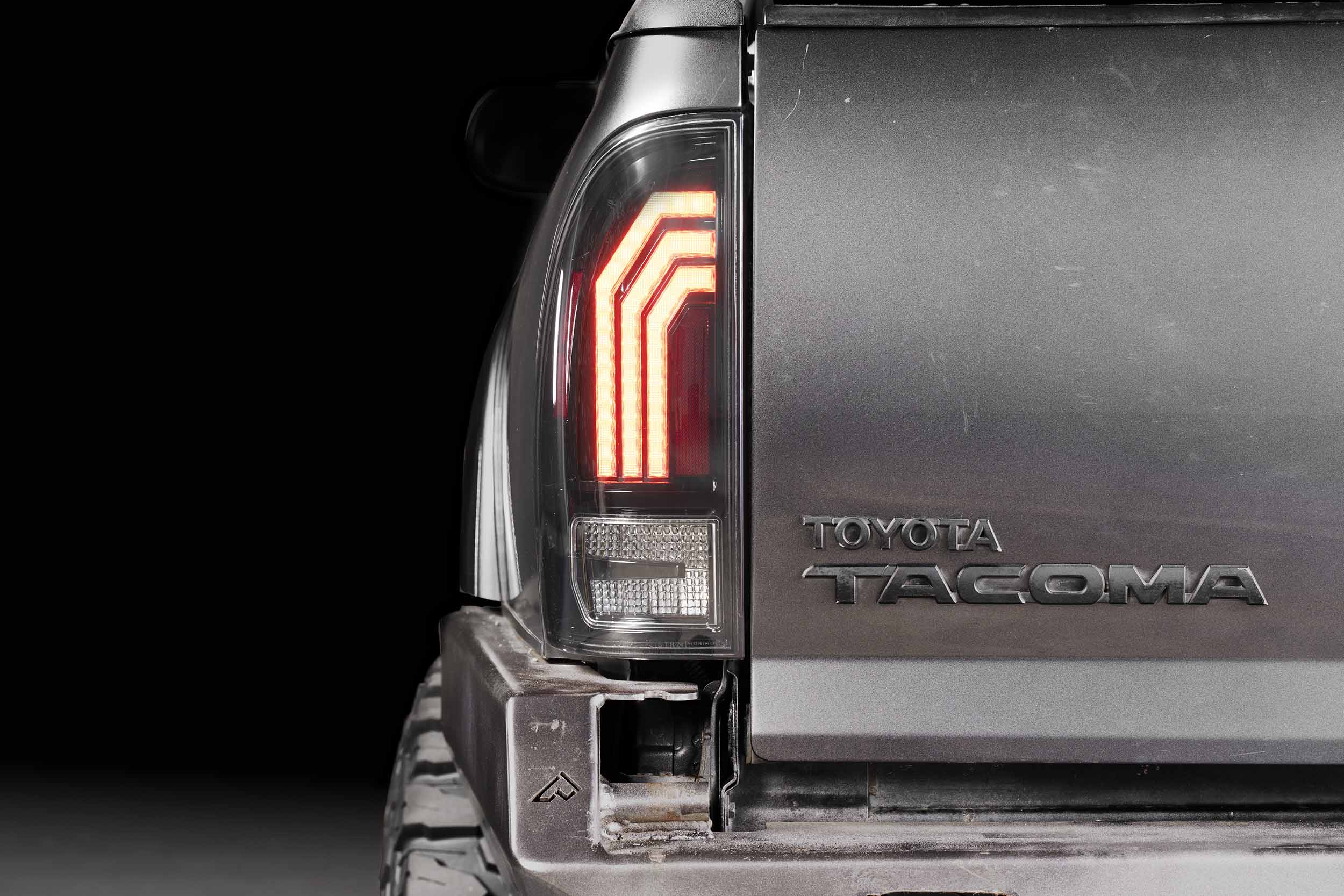 XB LED Tail Lights: Toyota Tacoma (05-15 / Clear Lens / Set) - product image 13