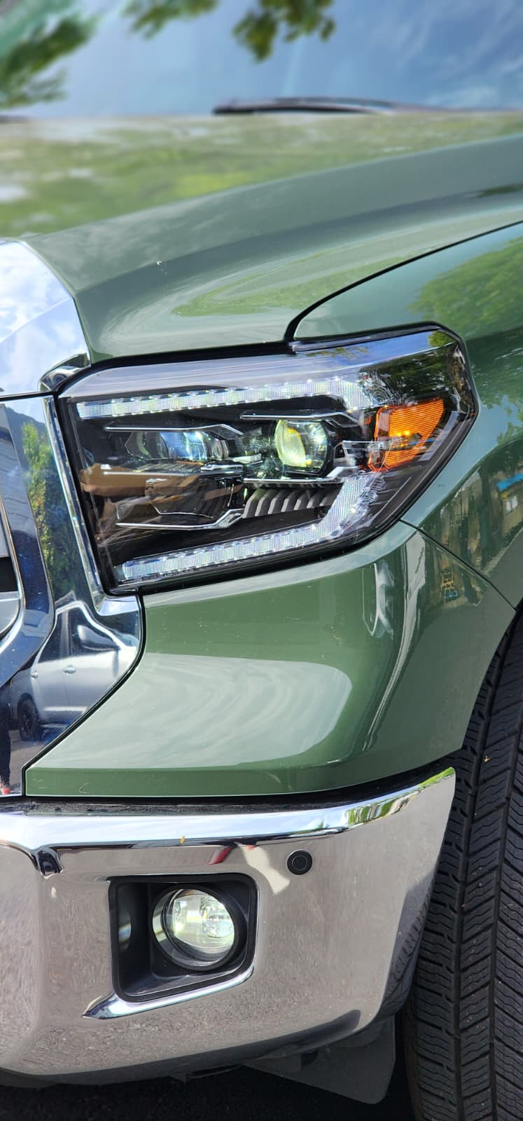 14-21 Toyota Tundra Morimoto XB Evo LED Headlights - LF2-532