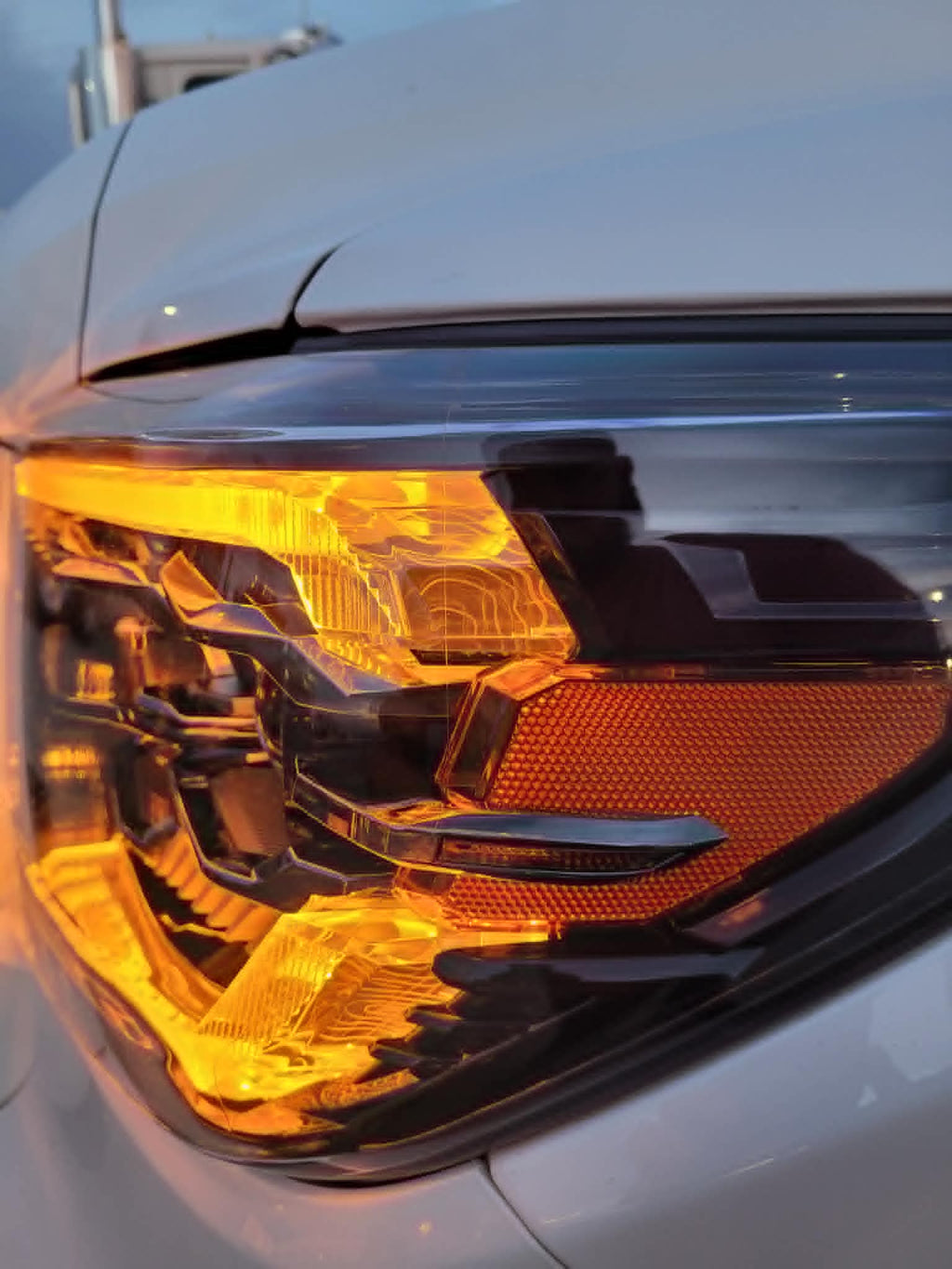 14-21 Toyota Tundra Morimoto XB Evo LED Headlights - LF2-532